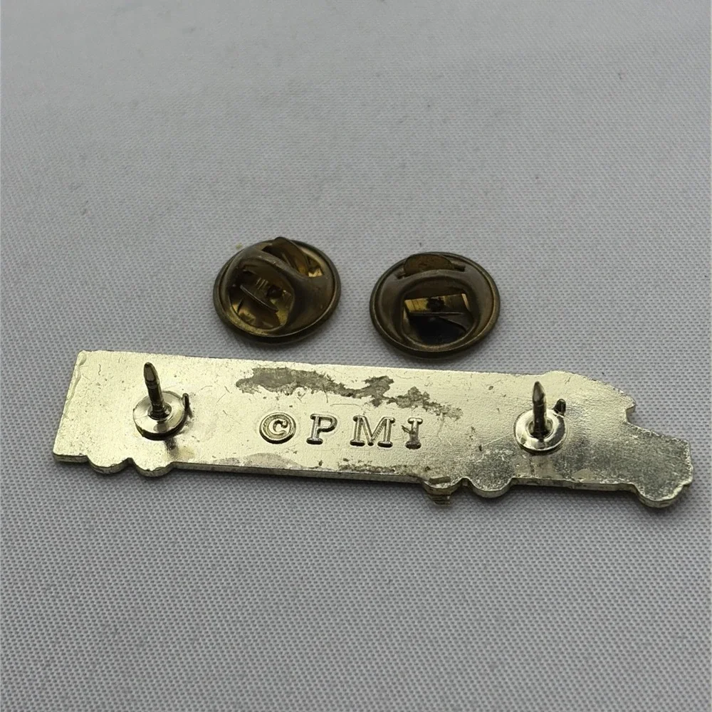 1999 Precious Moments Enesco Tour Care-A-Van Semi Truck Lapel Hat Pin